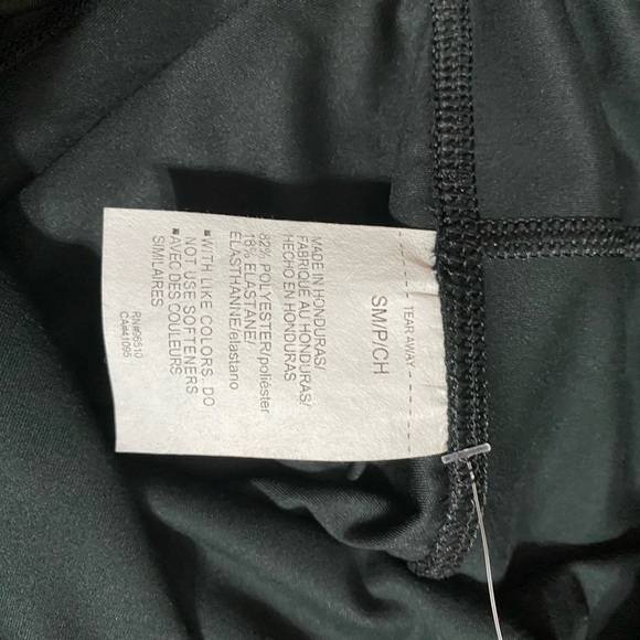 Under Armour Women’s UA Motion full length leggings size Sm - Picture 15 of 16